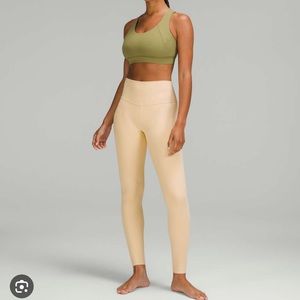Lululemon Prosecco Align 25 size 4